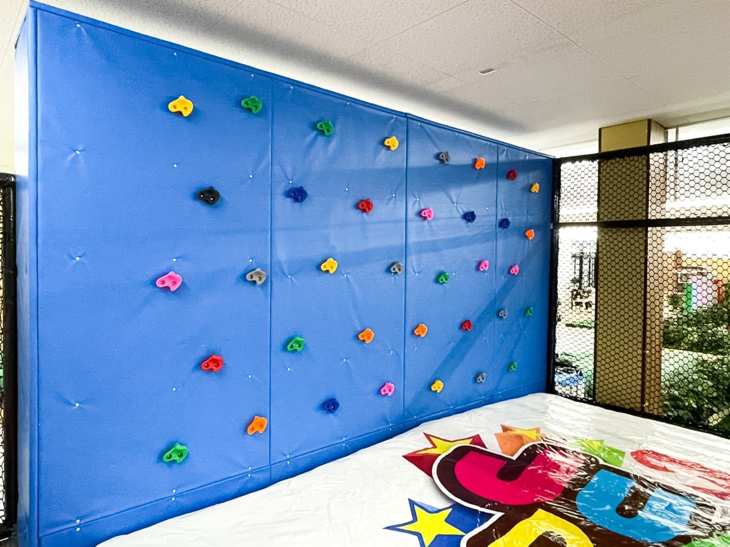 ジャンピンドリーム | 北陸初！全天候型トランポリンパーク